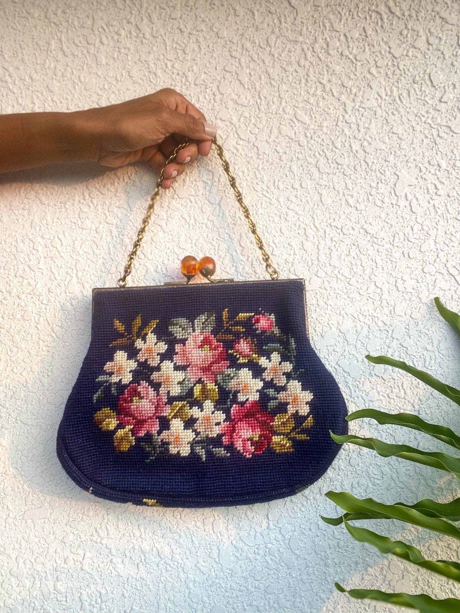 FLORAL PETIT POINT VINTAGE BAG FROM 1960 S